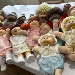 Vintage cabbage patch kids Dolls
