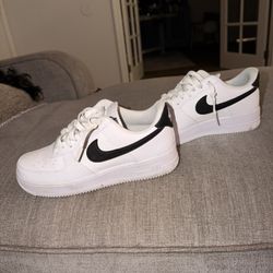 Nike Shoes Men’s 7.5