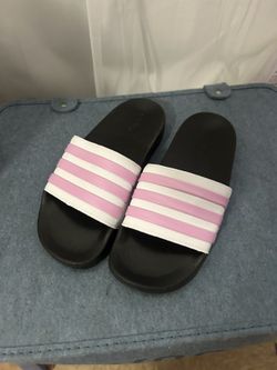 Girls Adidas Sandals Size 3