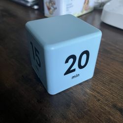 Timer Cube In Baby Blue