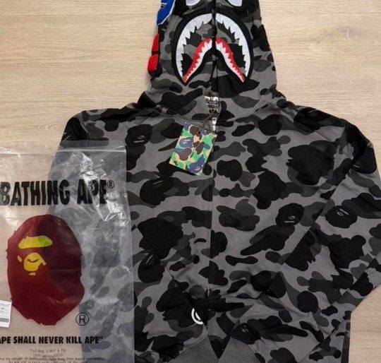 Black Bape Hoddie