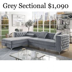 Brand New In Box Firm Price $1,090 Grey Crystal Tufted Sectional With Storage Pillows Included Chrome Legs Nailhead Trim