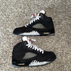 Air Jordan 5 “Black Metallic” Size 8.5