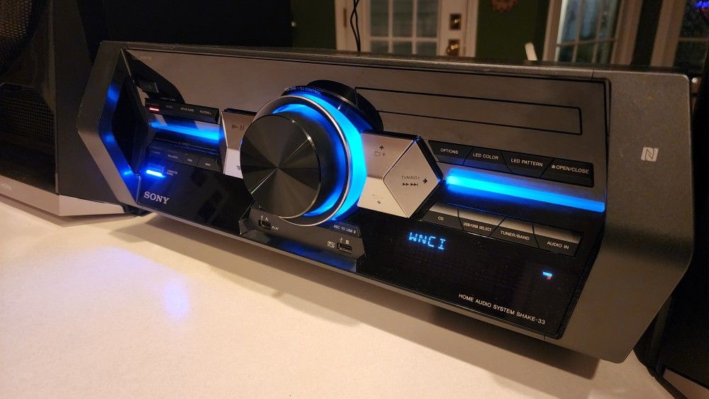 Shake 33 Stereo Amplifier with lights Bluetooth 