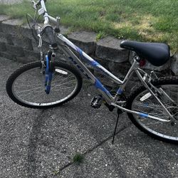 MGX Mountain Bike 
