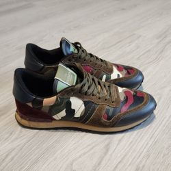 Valentino Garavani Camouflage Sneakers FIRM PRICE