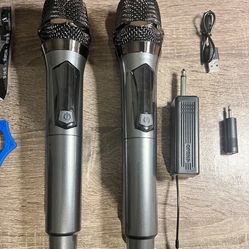 Brand New Professional Microphones – Black/Dark Chrome