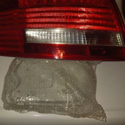 08' Audi A6 Left Driver Passenger Side Tail Light & Bulb Mount 