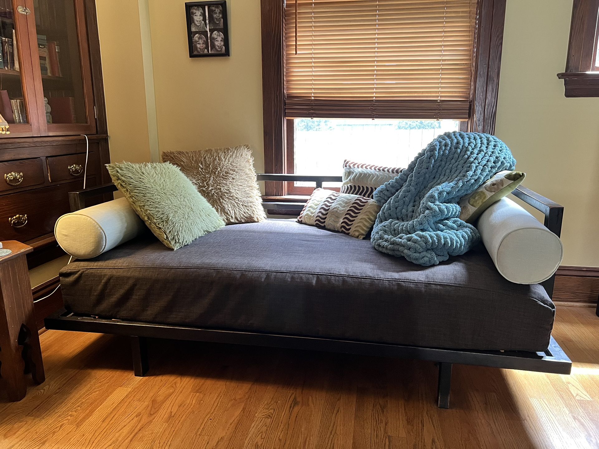 Daybed And Mattress
