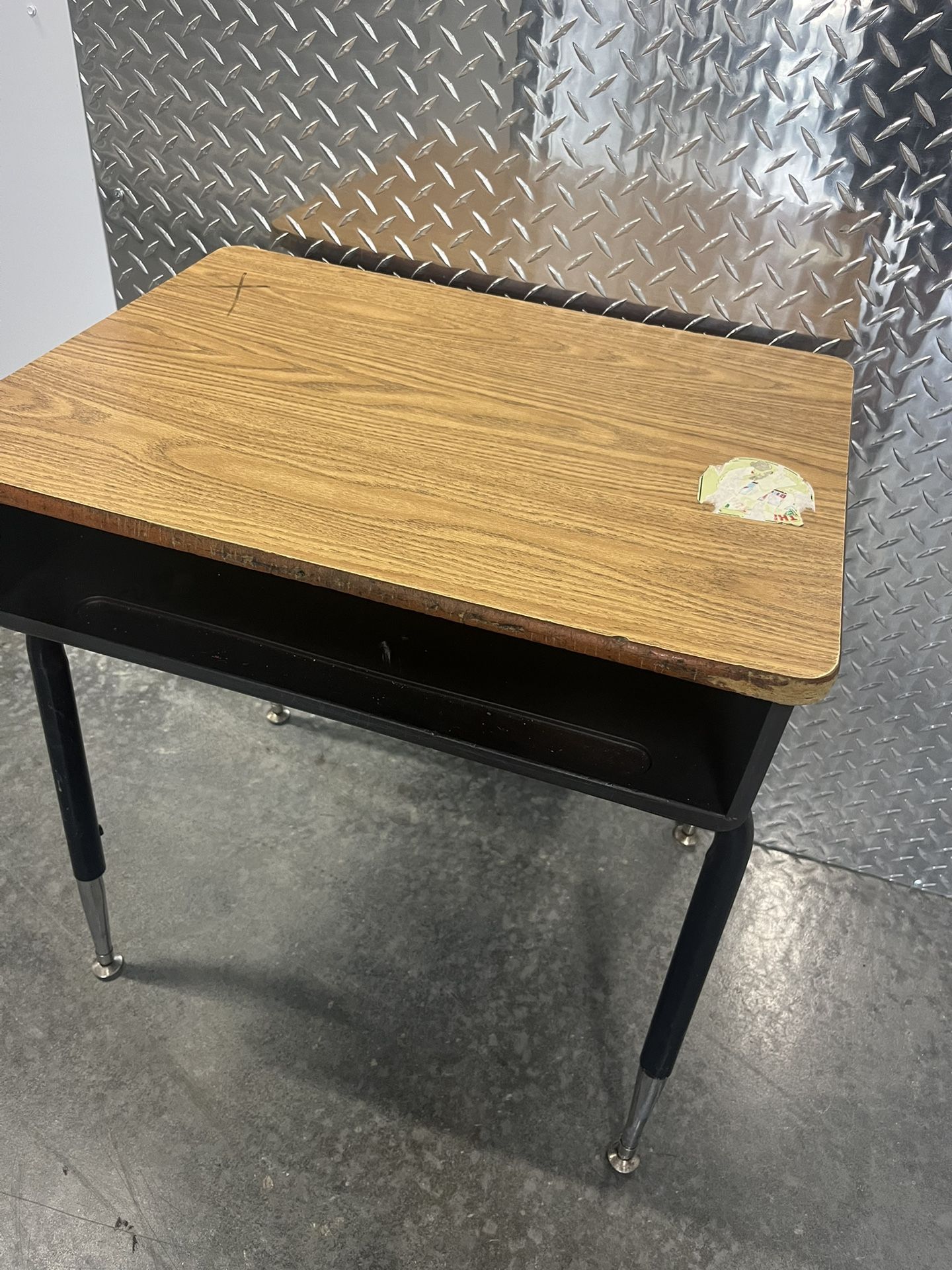 Kids Desks $10 Each