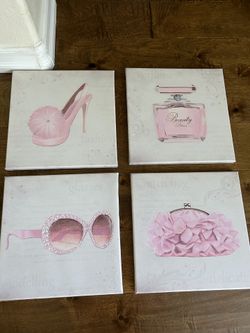 Set of 4 Fashion Pictures 
