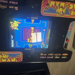 Arcade Machine 