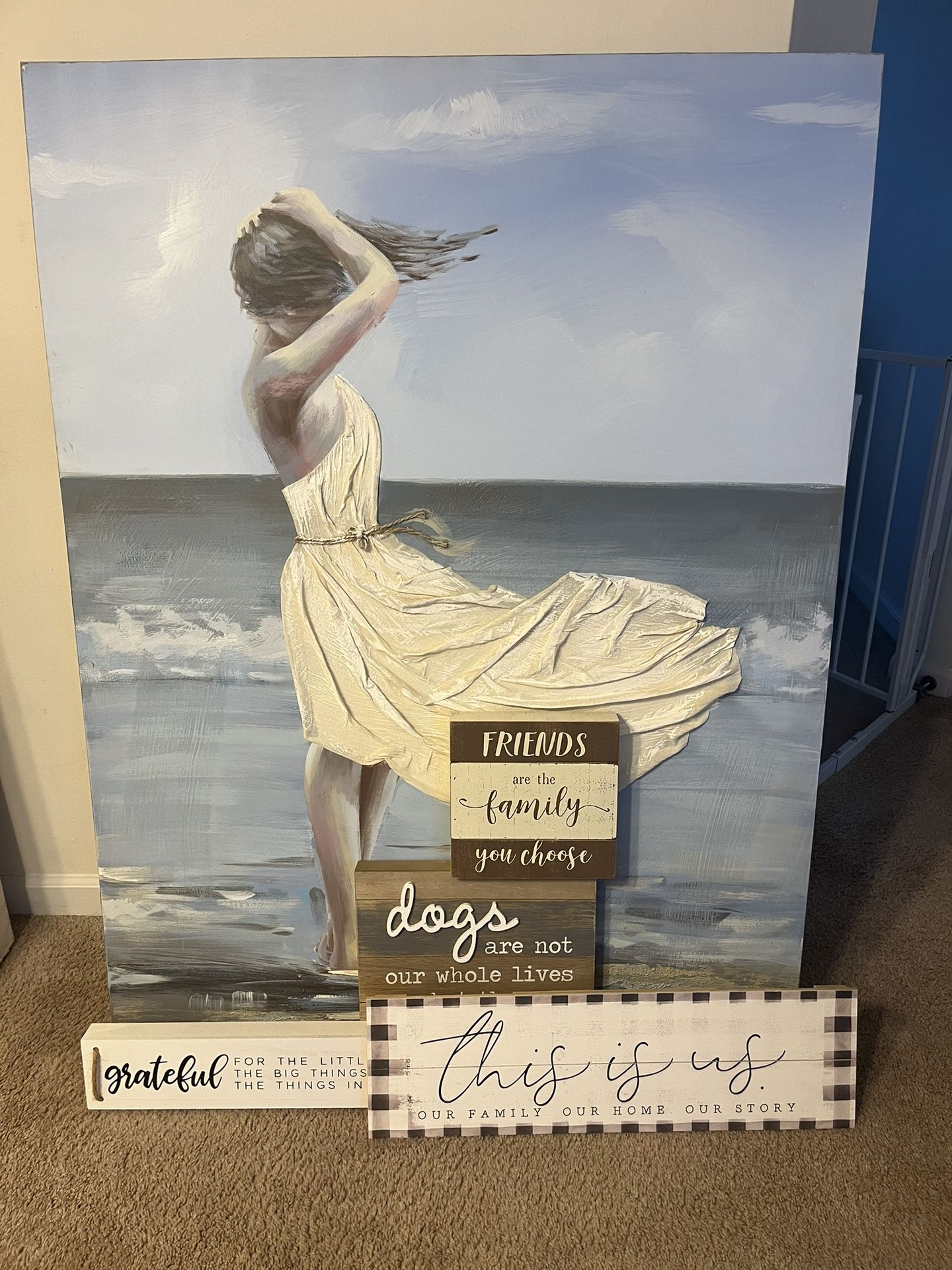 Miscellaneous Art & Decor