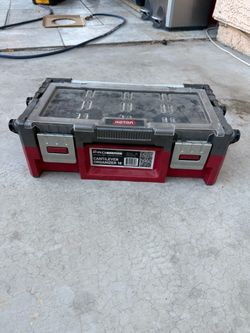 Keter Pro Series Cantilever Organizer 18