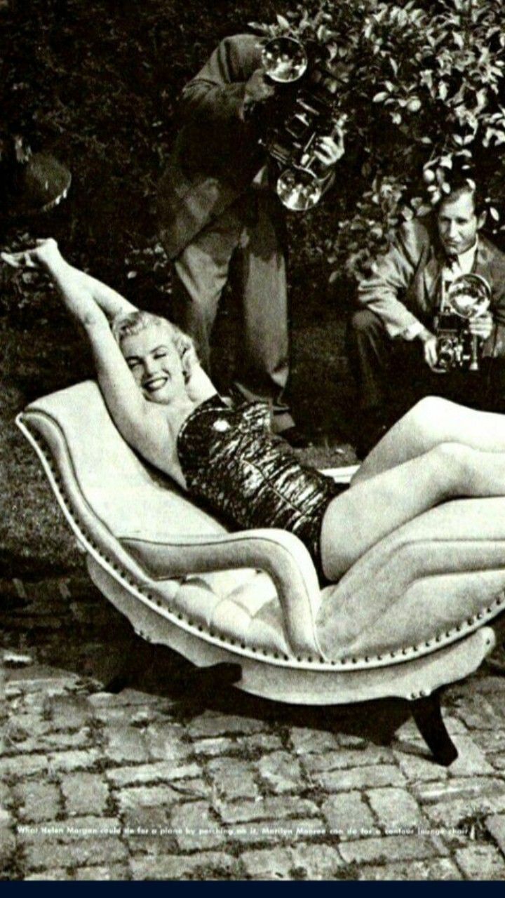 MCM 1952 ORIGINAL CONTOUR CHAIR LOUNGE. #MARILYN MONROE HOLLYWOOD