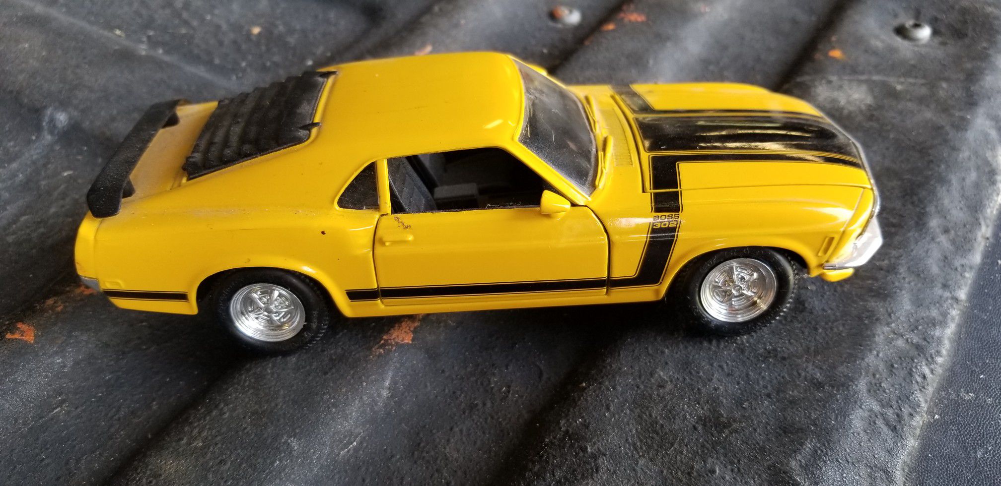 Mustang model