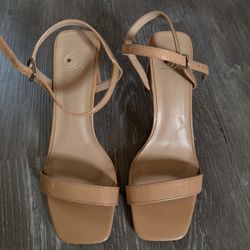 Heels Size 8