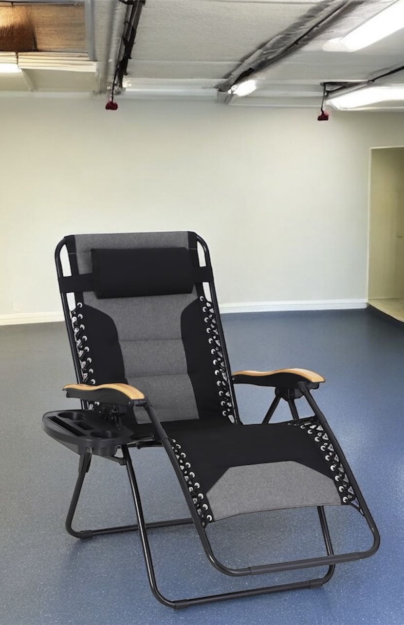 Syril Reclining Zero Gravity Chair with Cushion