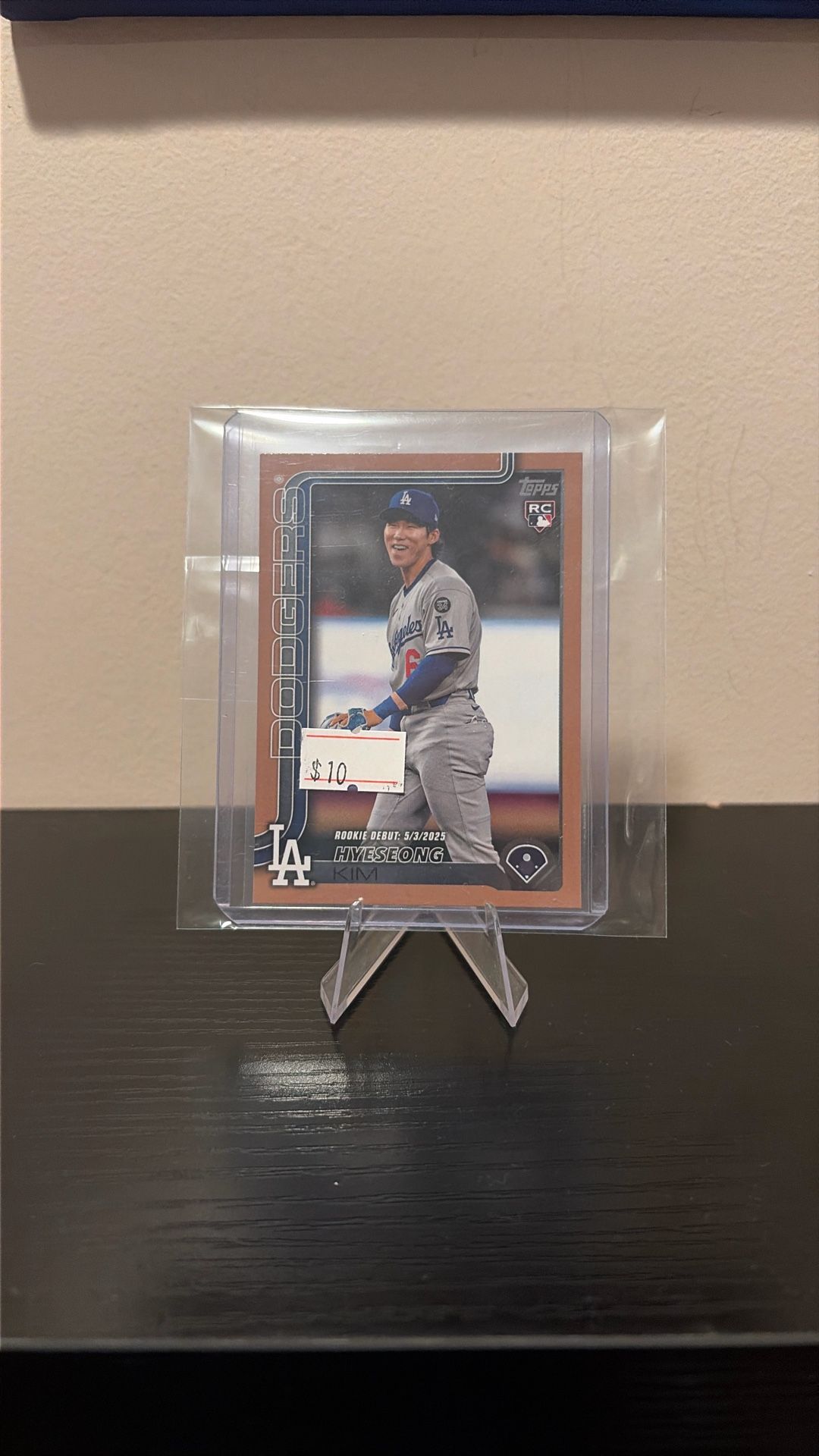 2025 Topps Update - Rookie Debut Hyeseong Kim #US312 Gold #/2025 RC La Dodgers