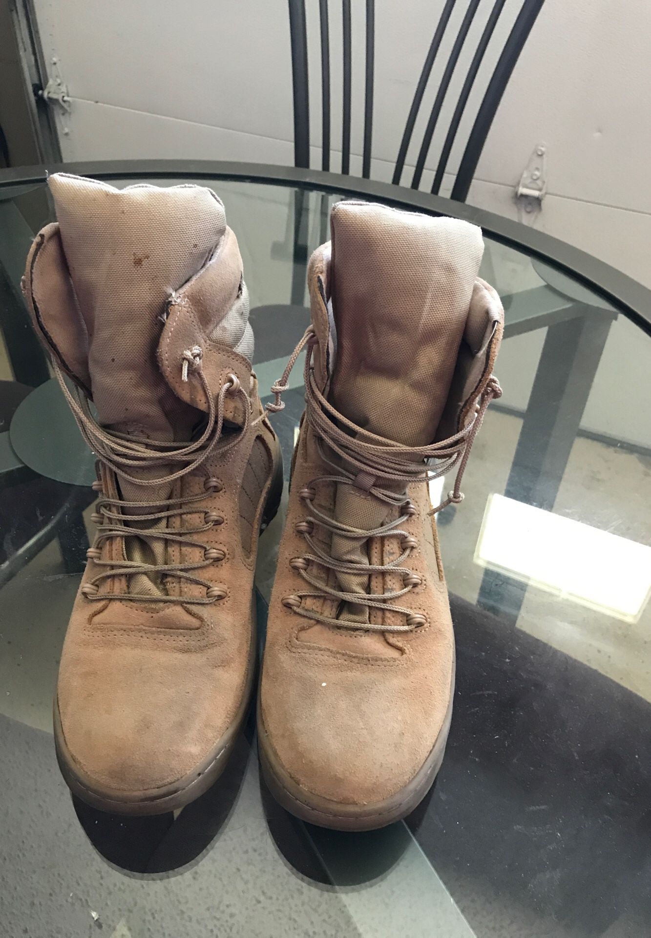 Used Reebok Military Boots size 9.5