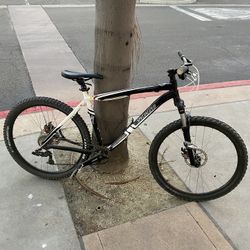 Specialized Hardtail Mountain Bike MTB