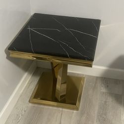 Gold Coffee Table In Good Condition 
