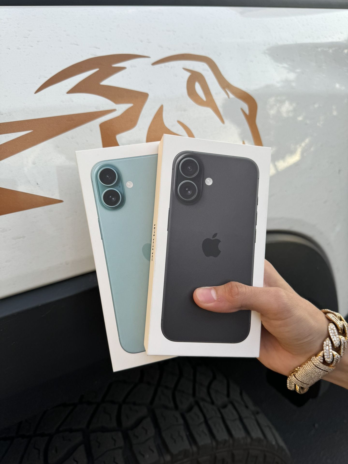 iPhone 16 Unlocked