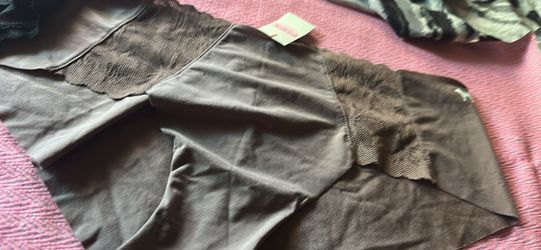 Women under wear size large all seven pieces for $15
