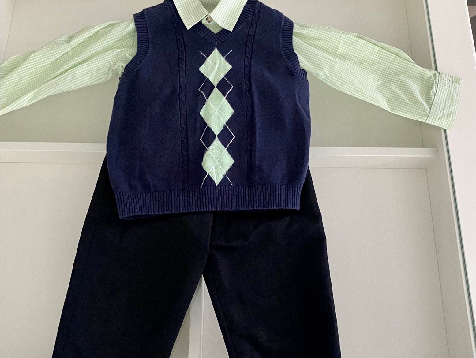 Boys Size 4t Sweater Vest Suit