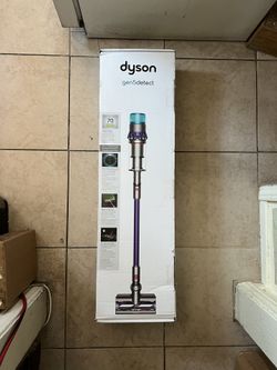 Dyson Gen5detect Cordless Vacuum with 7 accessories Purple