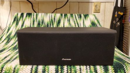 Pioneer speaker very nice