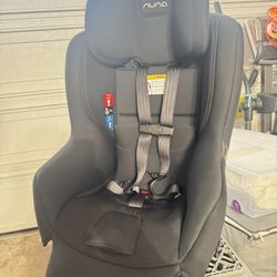 Nuna Rava Car Seat