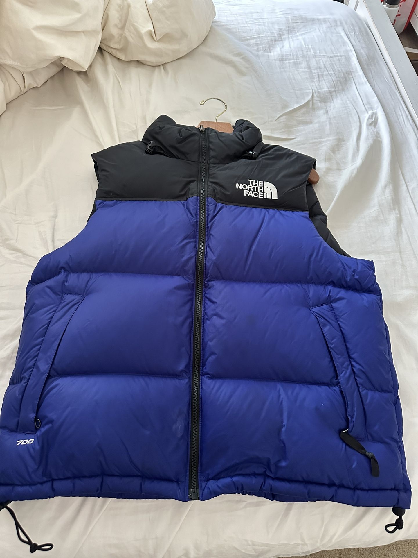 North Face 700 Puffy Vest, Men’s Size Medium