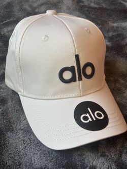 Alo white hat