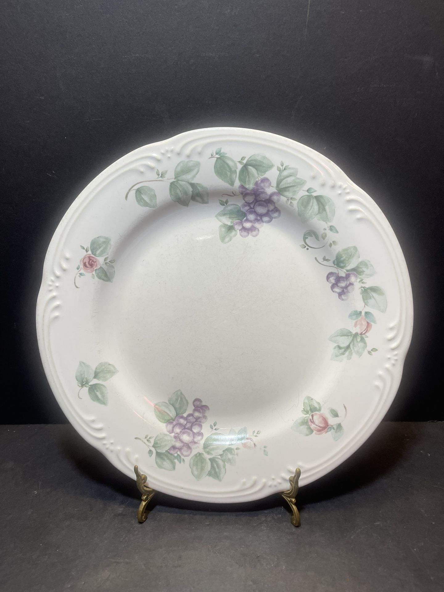 Vintage Dinner Plate 10 3/8 in Grapevine by Pfaltzgraff (4 available)