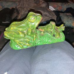 Vintage two piece frog coin piggy bank 1882