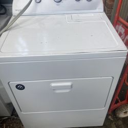 Whirlpool electric dryer $200 pick up in Decatur Georgia