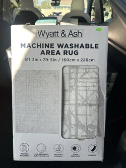 WASHABLE AREA RUG 5x7