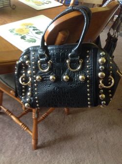 Black beaded bag