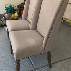 Accent Chairs