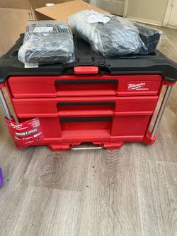 3 DRAWEE PACKOUT