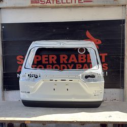 2019 RAV4 Tailgate Shell OEM 2025