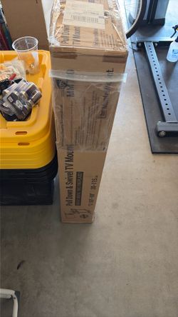 New Mantel Mount TV Wall mount. (OBO)