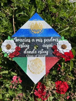 Salvador / Mexico Graduation  Cap 2025