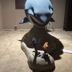 Finding  Nemo Disney Store Display