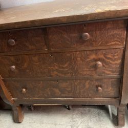 Dresser/ Antique Dresser/ 4 Drawer Chest/antique Cabinet 