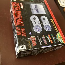 SNES Classic Edition w/ Box + 21 Games (Like New)