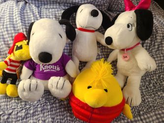 Peanuts Snoopy, Belle, Woodstock Plushies