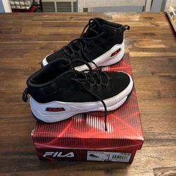 Fila Basketball Shoes kid’s 4