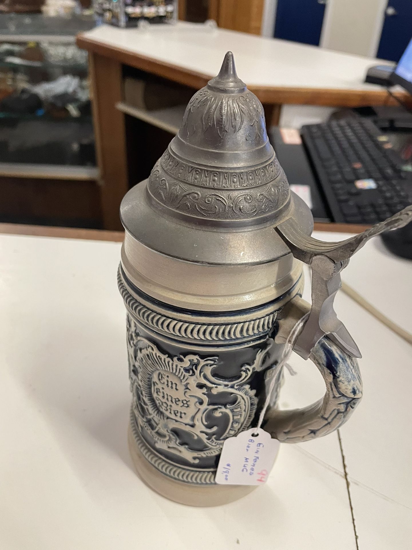 Well Captured Beer stein With The Words That Capture The Contents